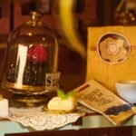 Blueberry Lane Tea Book Nook - Image 5