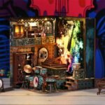 Explosive Notes Book Nook