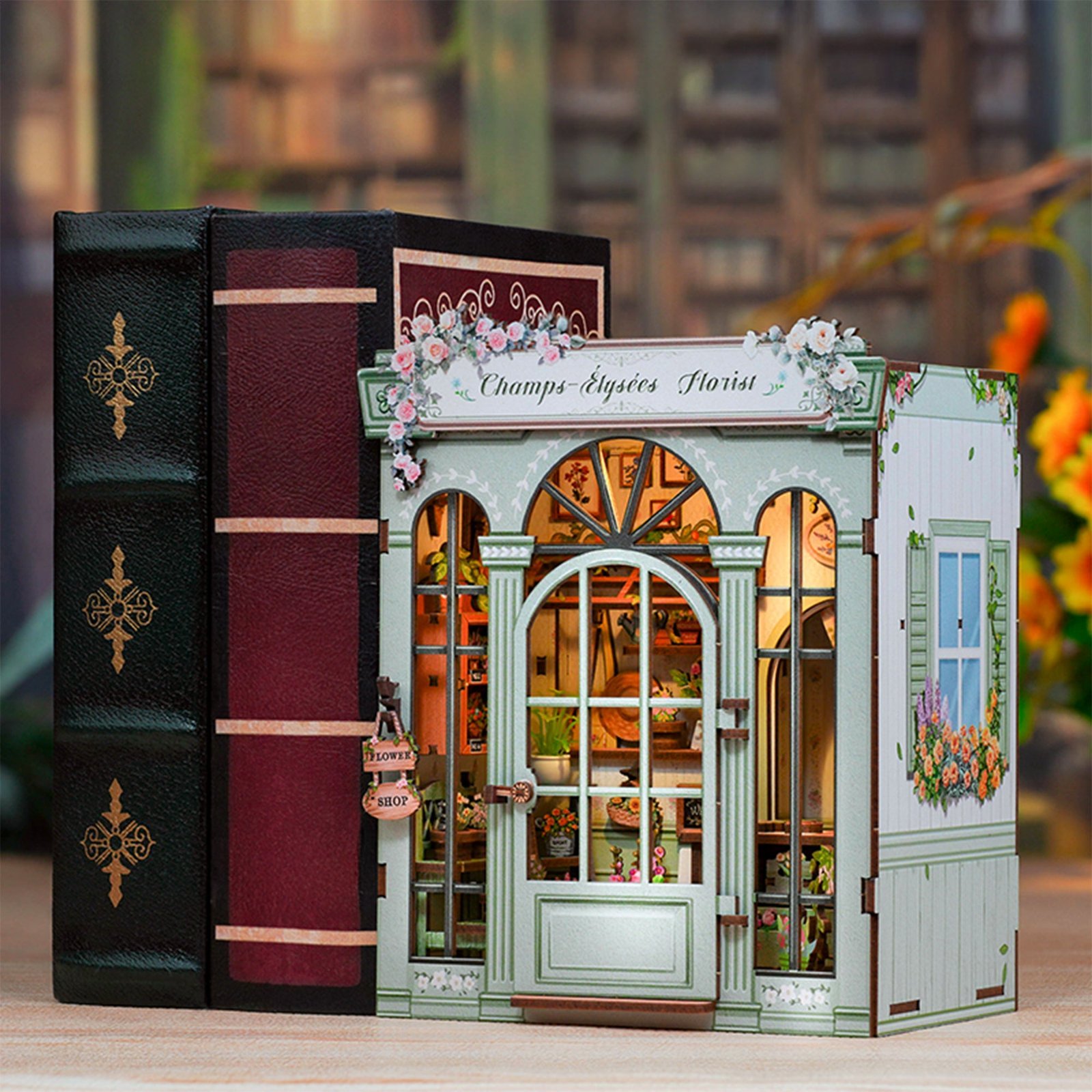 Champs-Élysées Florist Book Nook - Image 3