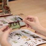 Champs-Élysées Florist Book Nook - Image 8