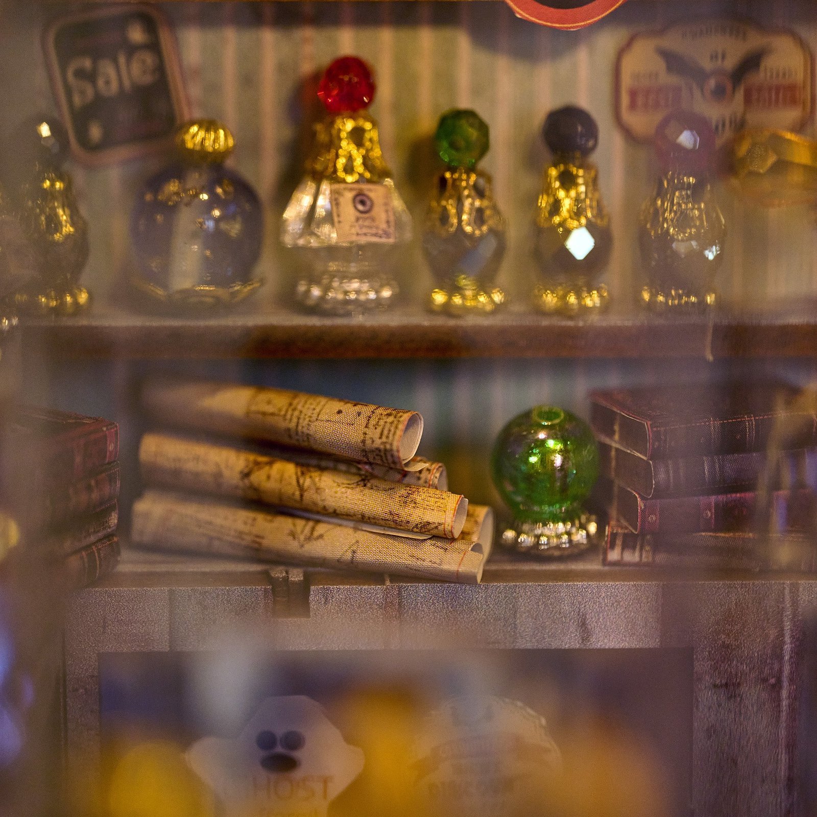 Magic Shop Book Nook - Image 7