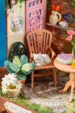 Fancy Tea Yard Book Nook - Image 5