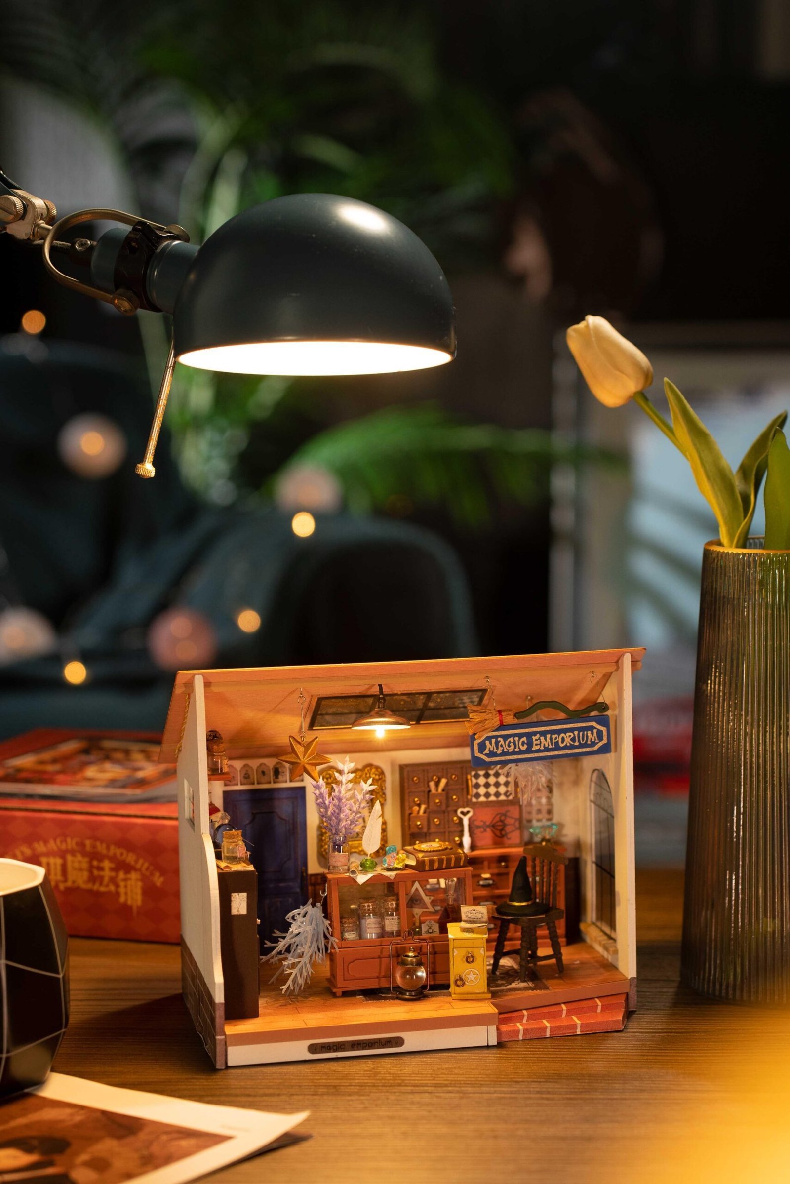 Kiki's Magic Emporium Kit Miniature House - Image 4