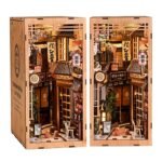 The Alley Waiting for the Cat Book Nook - Image 7