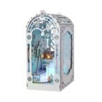 The Great Ice World Book Nook - Image 7